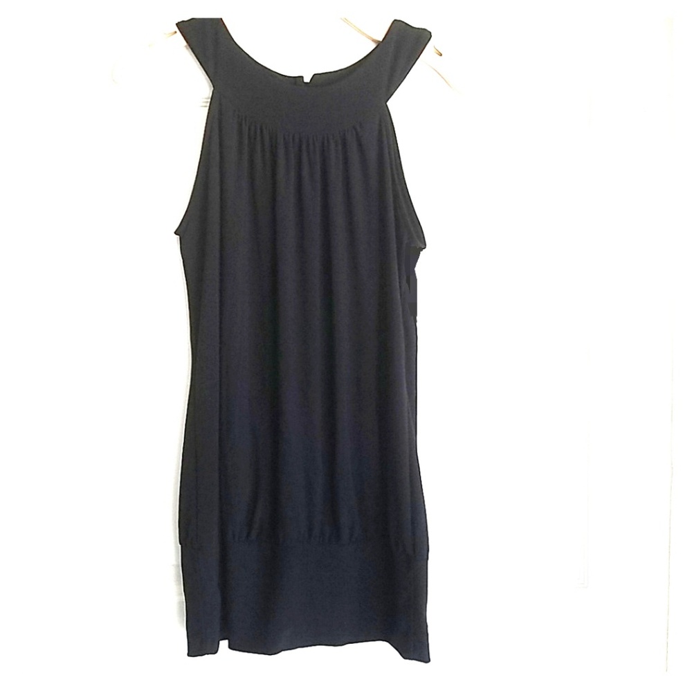 🥝Kiwi | Little Black Dress Keyhole